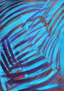 Wystawa Malarstwa, Galeria Test, Marcin Bogusławski, Cykl XIII 5, olej na płótnie, 96x68 cm, 2013 rok. Na zdjęciu widać pracę abstrakcyjną. Widać łukowate, ukośne, grube linie. Linie są w kolorze niebieskim. Widać niewiele linii czerwonych. 