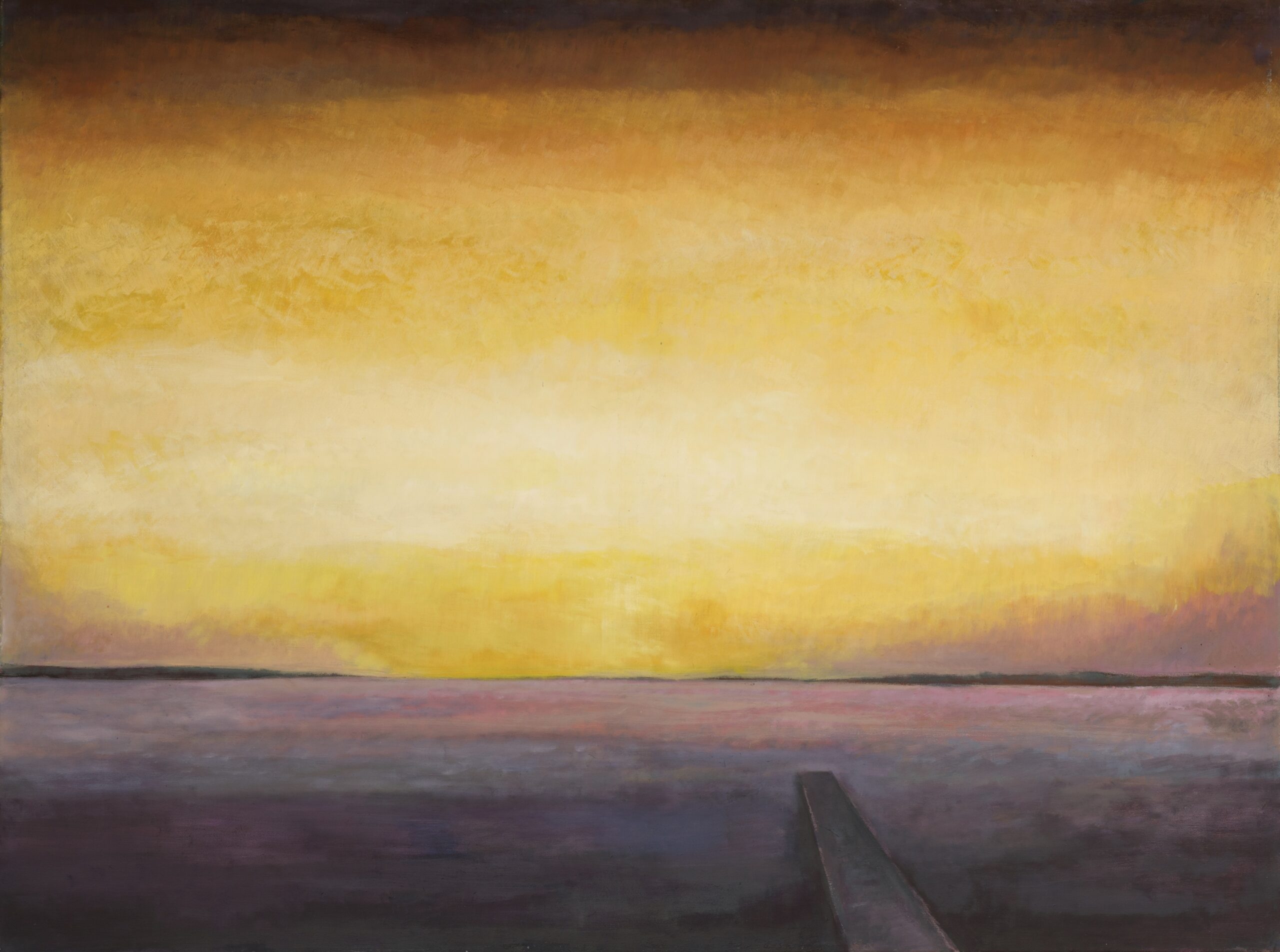 Obraz olejny, przedstawiający pejzaż. Przedstawia odległą przestrzeń z ciemną linią horyzontu. Niebo jest żółte. Prawej stronie jest kawałek drogi lub pomostu na jeziorze.